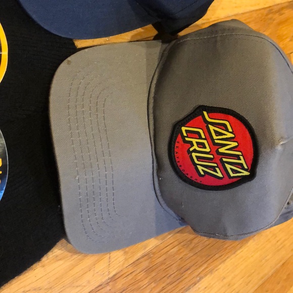 Two vans hats and one Santa Cruz hat and 2 sticker - Picture 7 of 8
